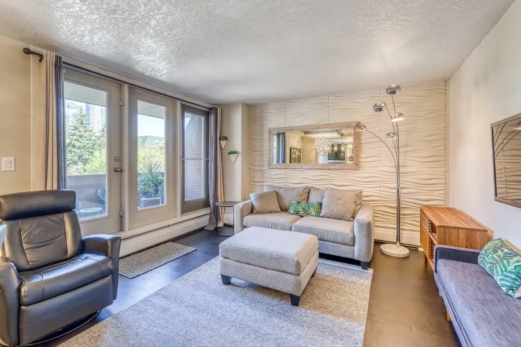 1309 14 Avenue SW Calgary AB T3C 0W3
