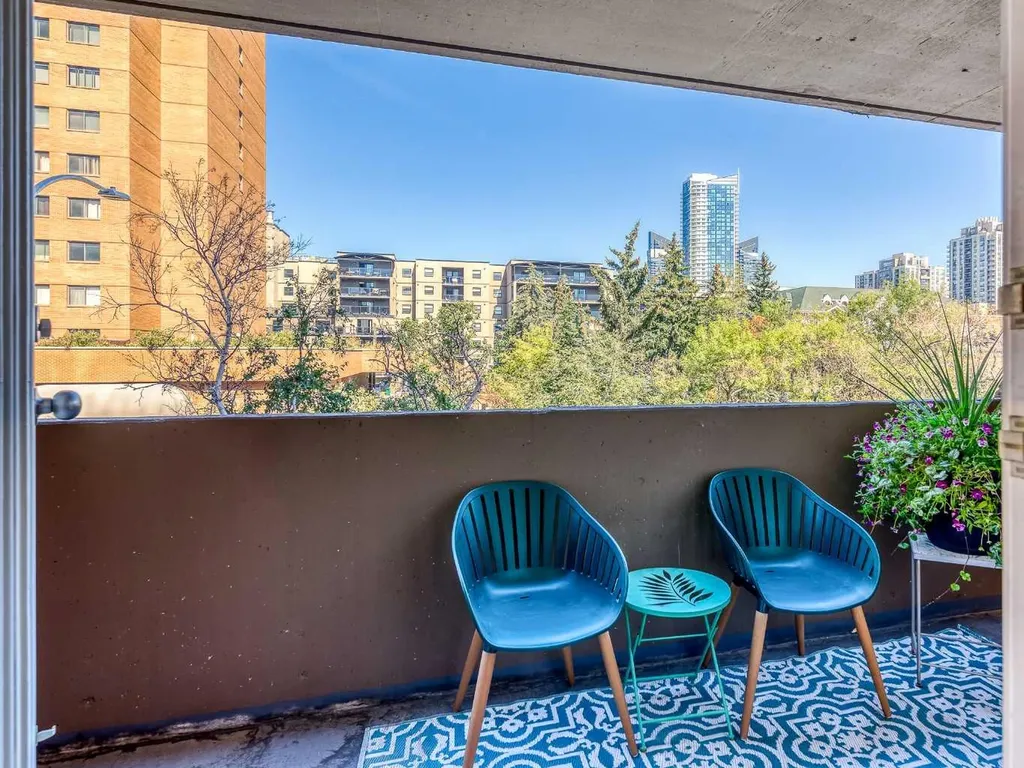 1309 14 Avenue SW Calgary AB T3C 0W3