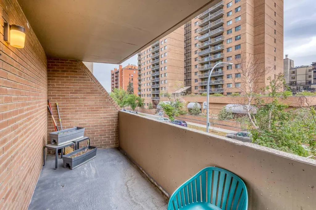 1309 14 Avenue SW Calgary AB T3C 0W3