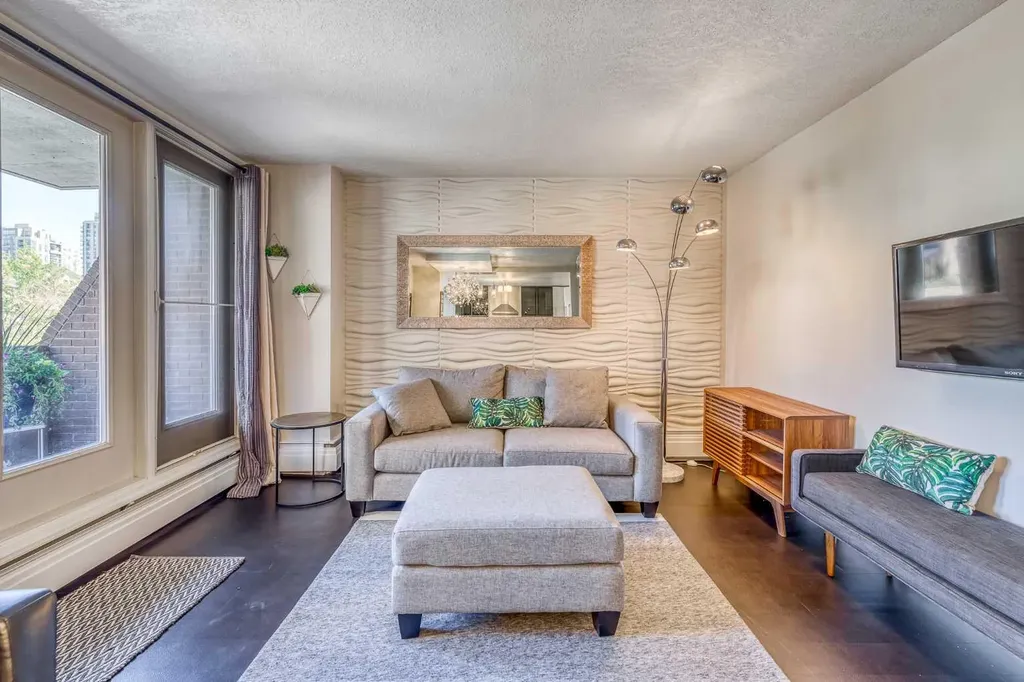 1309 14 Avenue SW Calgary AB T3C 0W3