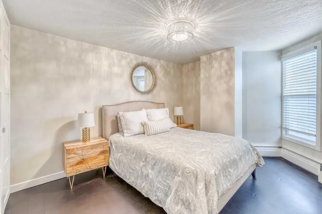 1309 14 Avenue SW Calgary AB T3C 0W3