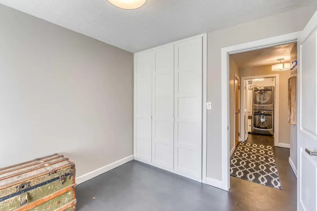 1309 14 Avenue SW Calgary AB T3C 0W3