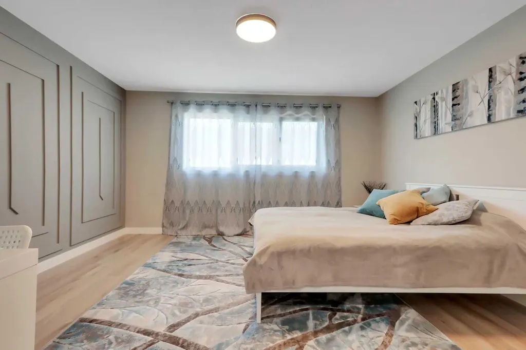 18 Athens Place Blackfalds AB T4M 0N4