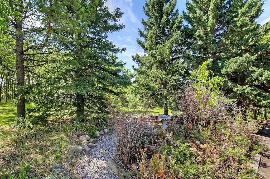 75 Anatapi Lane SW Calgary AB T3H 4G2