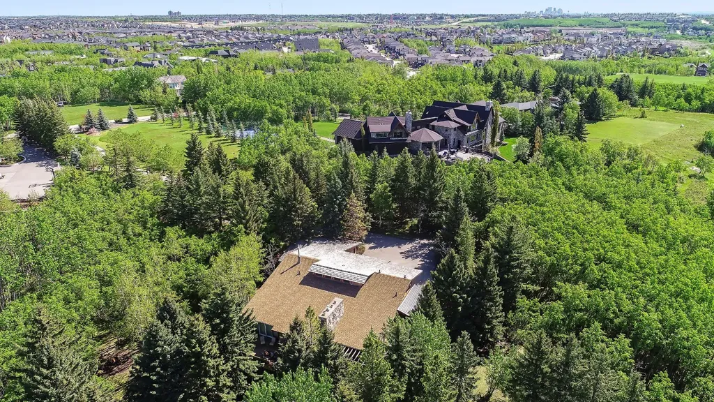 75 Anatapi Lane SW Calgary AB T3H 4G2