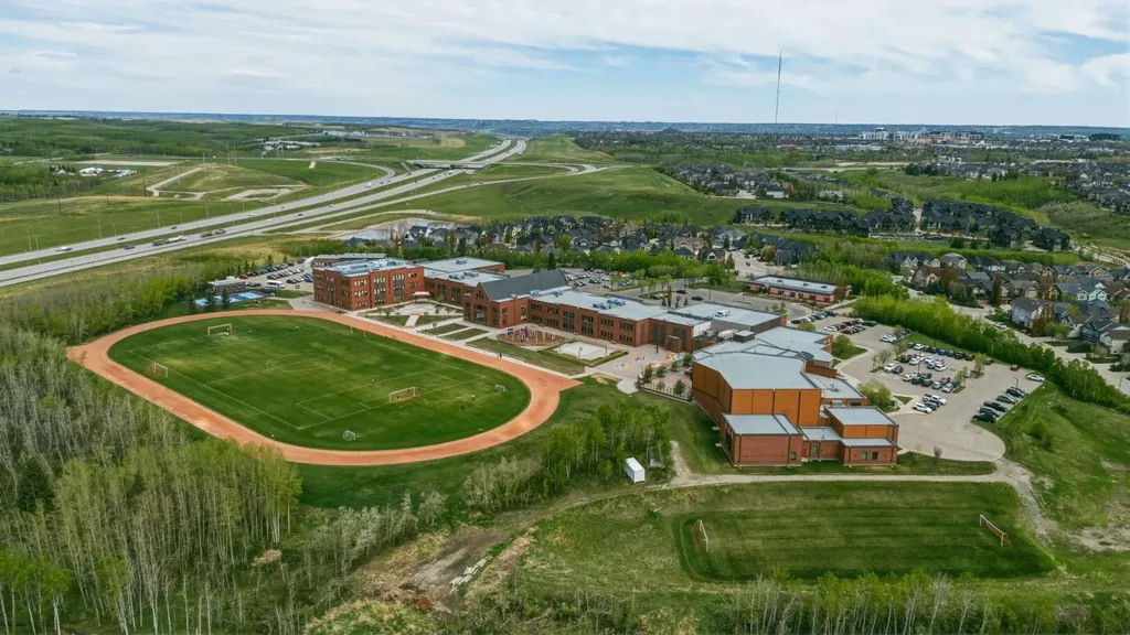 75 Anatapi Lane SW Calgary AB T3H 4G2