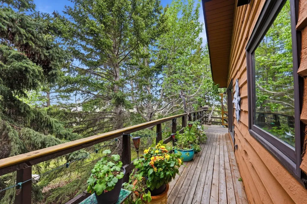 75 Anatapi Lane SW Calgary AB T3H 4G2