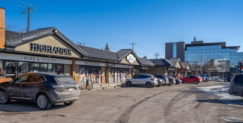 1513 26 Avenue SW Calgary AB T2T 1C4