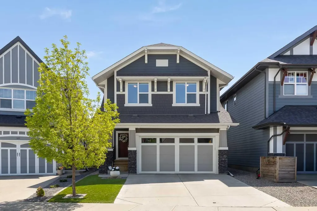123 Masters Rise SE Calgary AB T3M 2L5