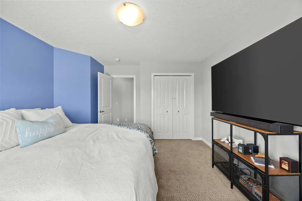123 Masters Rise SE Calgary AB T3M 2L5