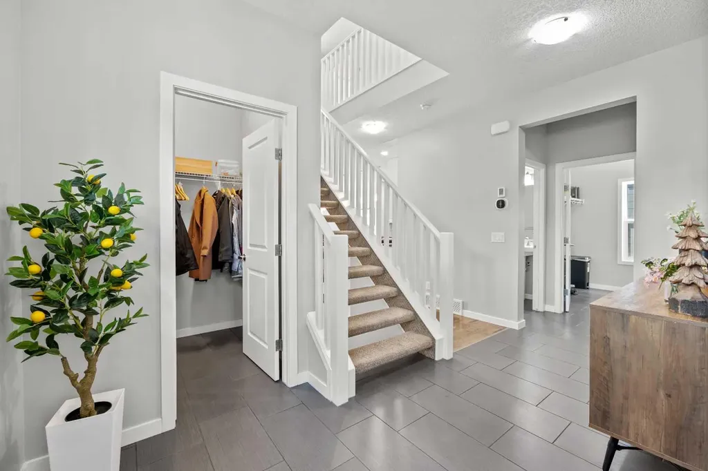 123 Masters Rise SE Calgary AB T3M 2L5