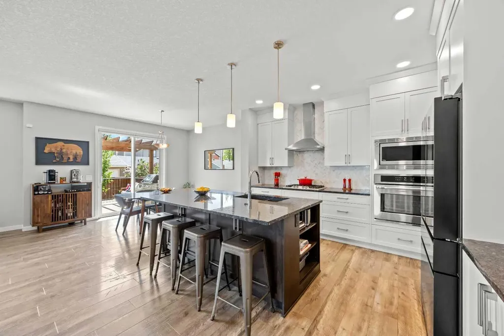 123 Masters Rise SE Calgary AB T3M 2L5