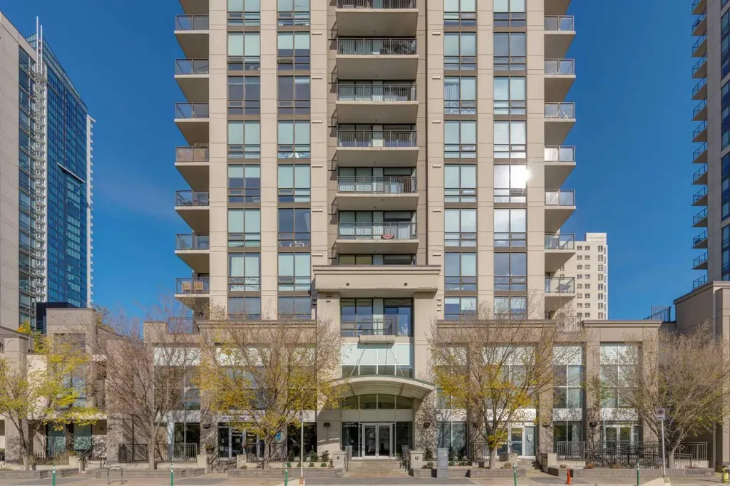 1118 12 Avenue SW Calgary AB T2R 0P4