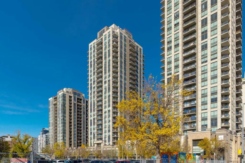 1118 12 Avenue SW Calgary AB T2R 0P4