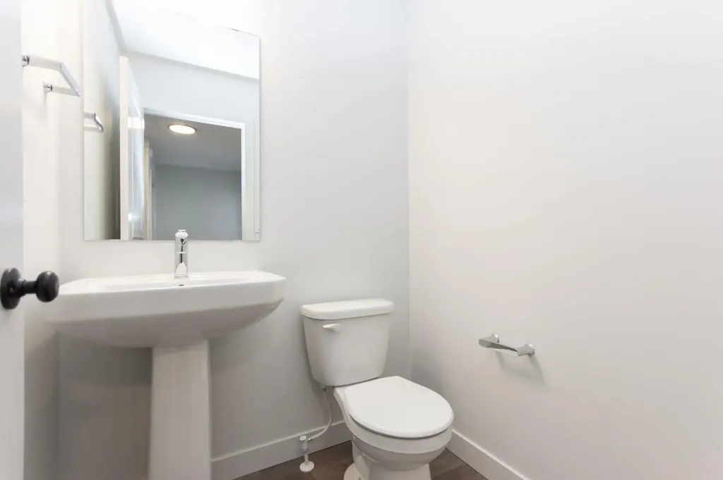 245 Turnbull Close Red Deer AB T4P 3H6
