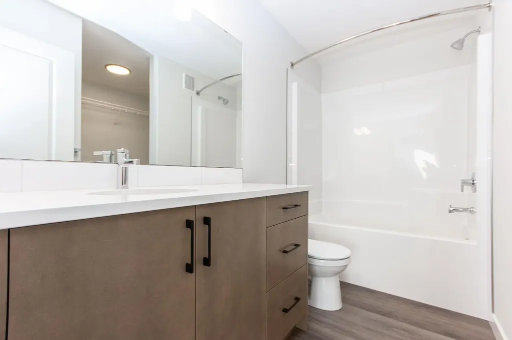 245 Turnbull Close Red Deer AB T4P 3H6