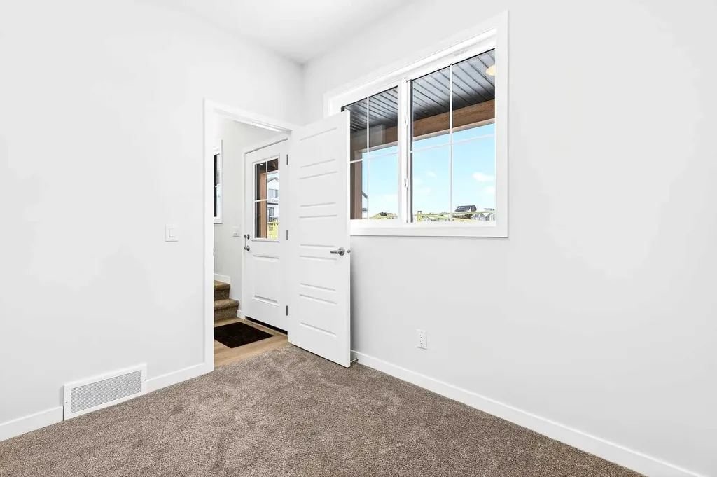 40 Creekside Way SW Calgary AB T2X 6E2