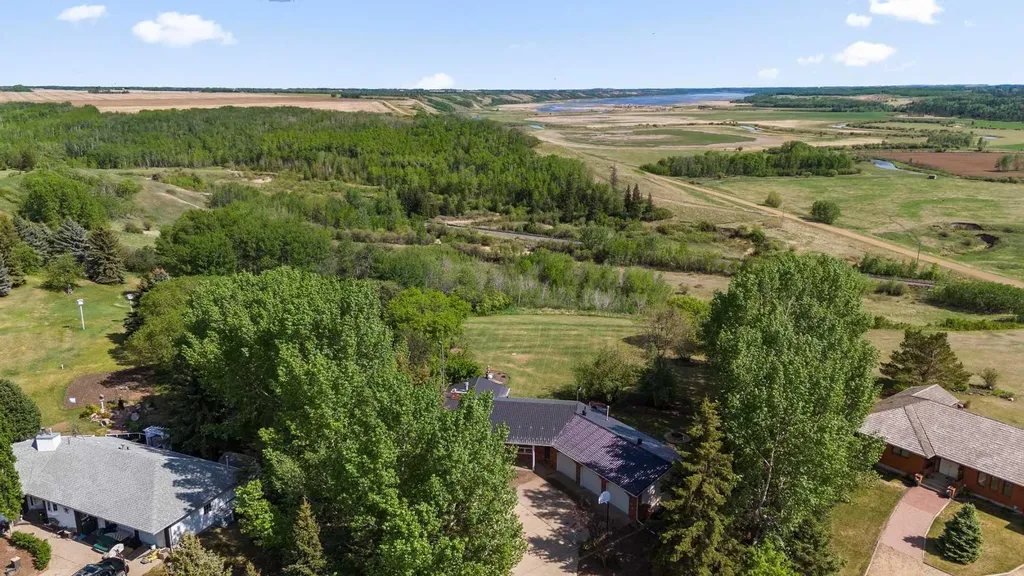 46139 Range Road 205 Rural Camrose County AB T4V 5E3