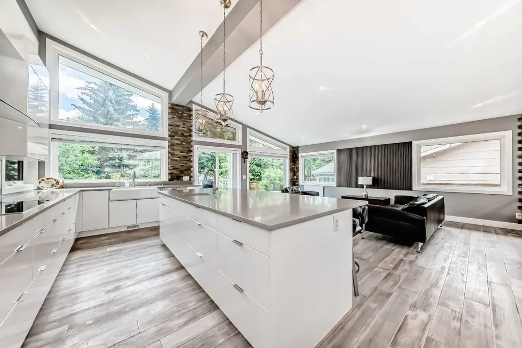 10412 Willowcrest Road SE Calgary AB T2J 1P1