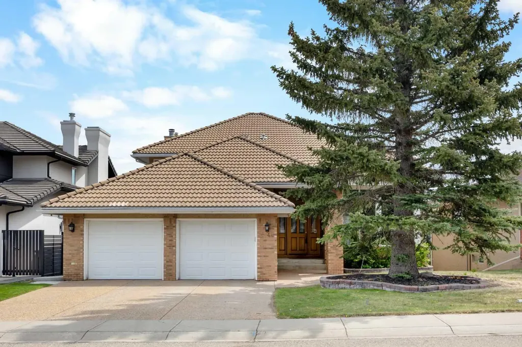 2740 Signal Ridge View SW Calgary AB T3H 2J5