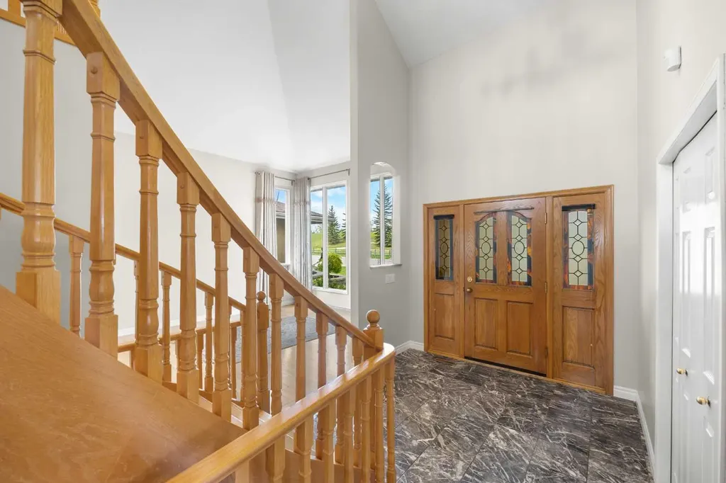 2740 Signal Ridge View SW Calgary AB T3H 2J5