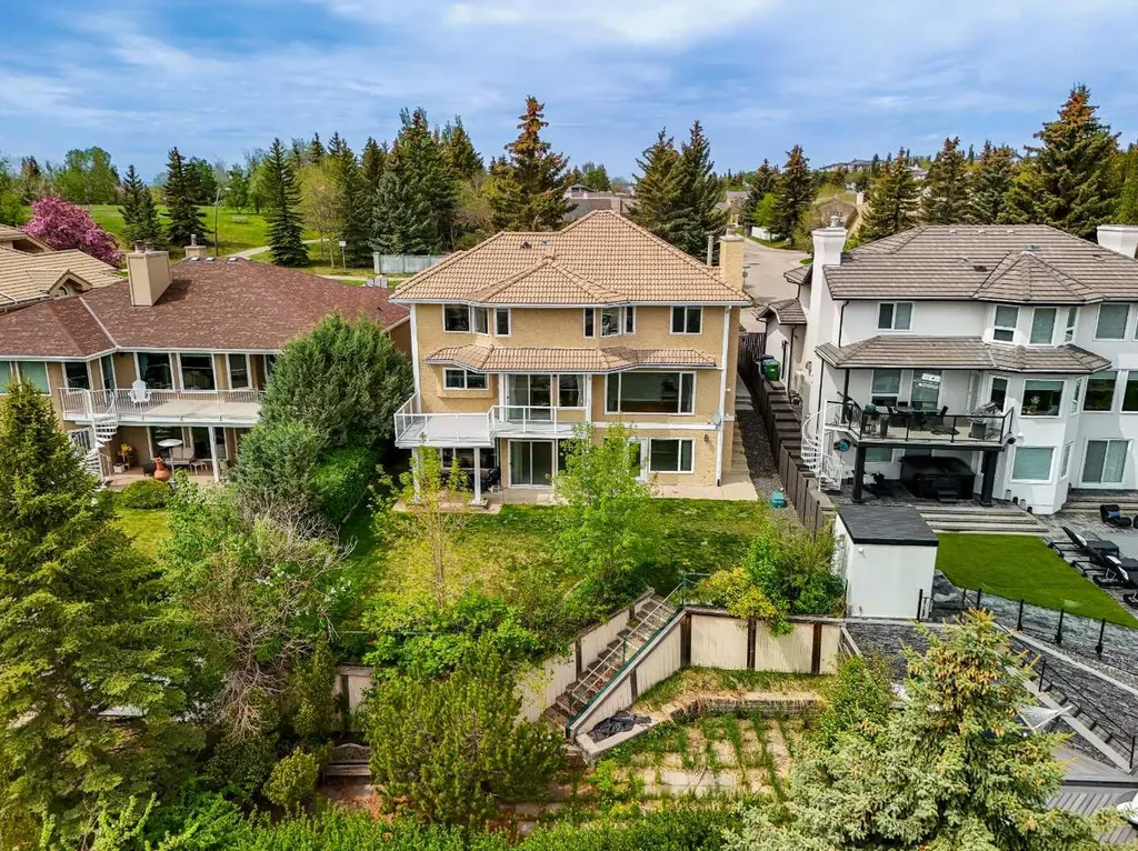 2740 Signal Ridge View SW Calgary AB T3H 2J5