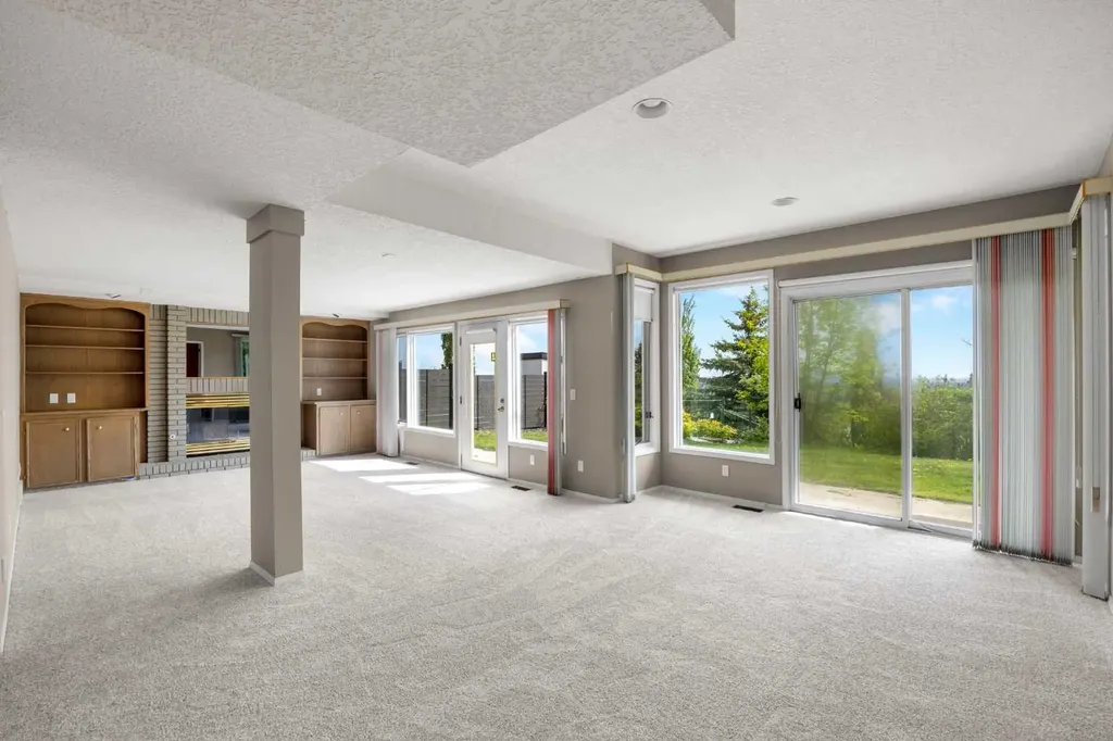 2740 Signal Ridge View SW Calgary AB T3H 2J5
