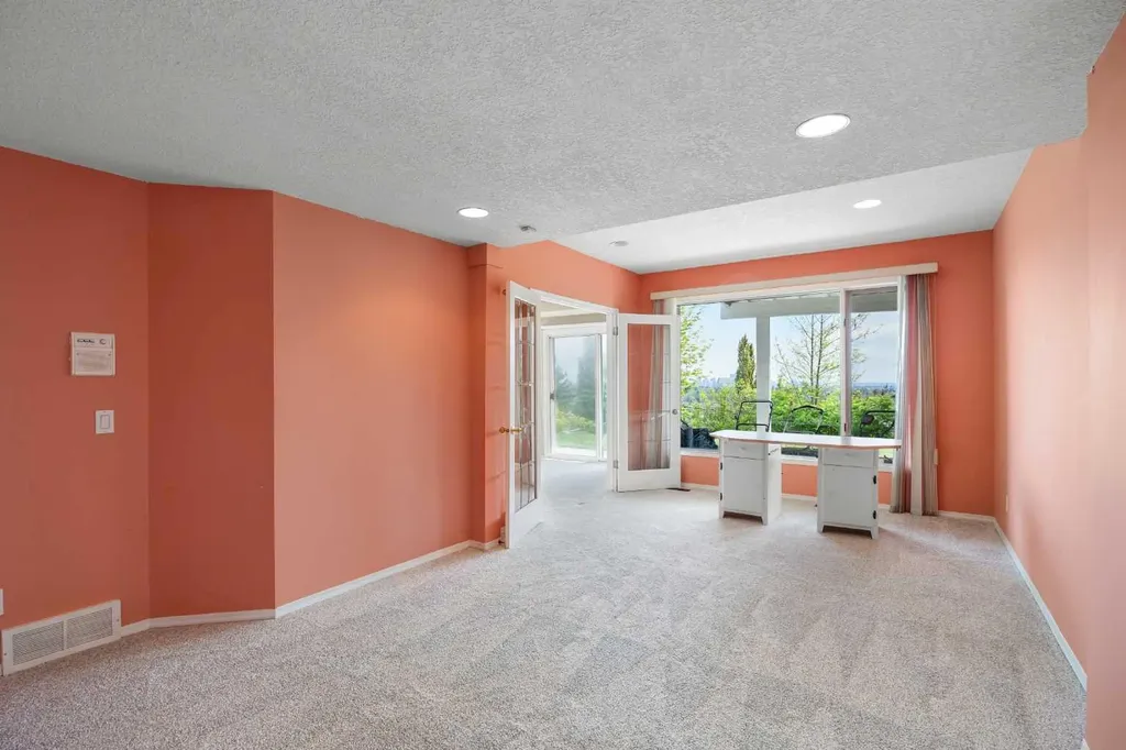 2740 Signal Ridge View SW Calgary AB T3H 2J5
