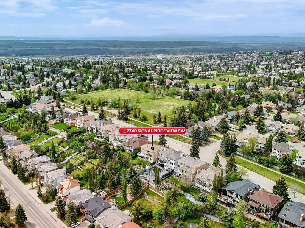 2740 Signal Ridge View SW Calgary AB T3H 2J5
