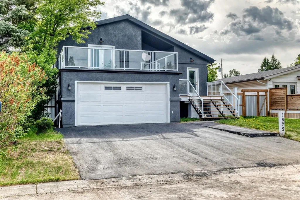 1629 Athabasca Street Crossfield AB T0m0s0