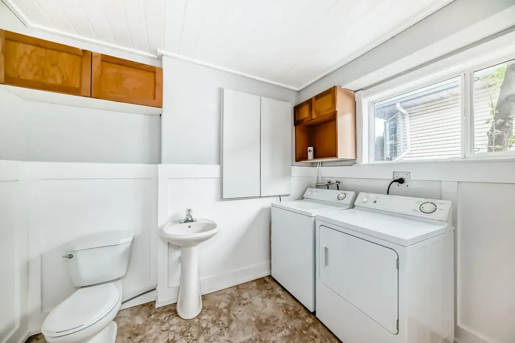 1629 Athabasca Street Crossfield AB T0m0s0