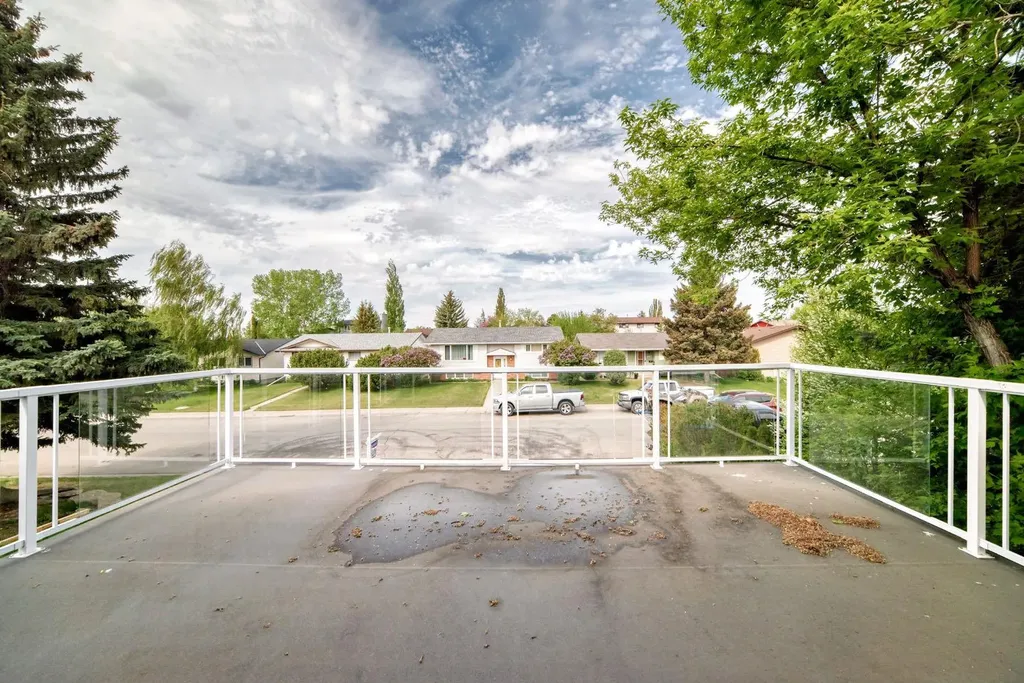 1629 Athabasca Street Crossfield AB T0m0s0