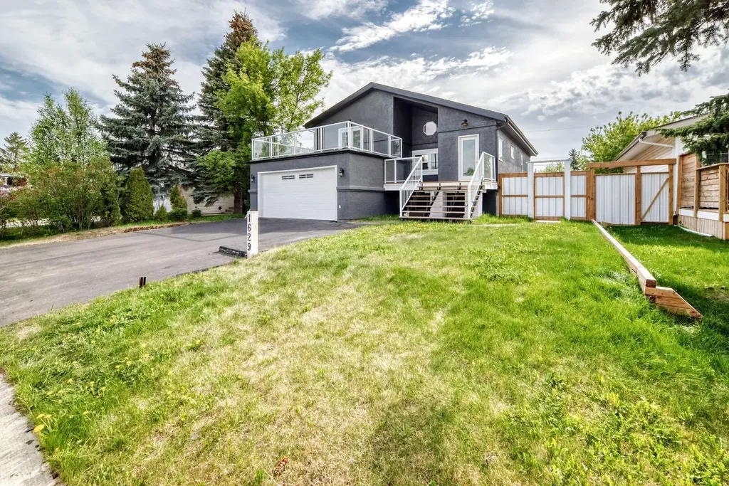 1629 Athabasca Street Crossfield AB T0m0s0