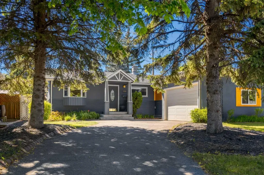 7203 5 Street SW Calgary AB T2V1B3