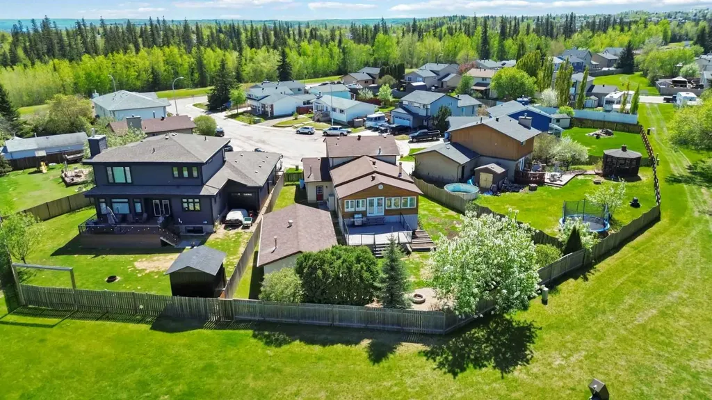 116 Royal Gardens Fort Mcmurray AB T9K 1B4