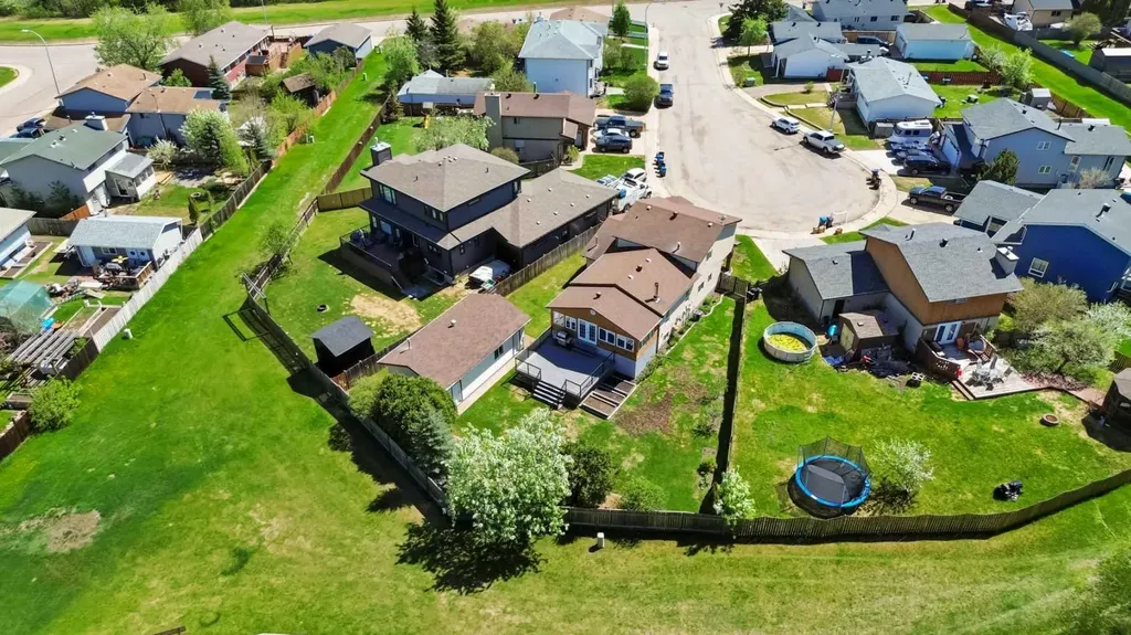 116 Royal Gardens Fort Mcmurray AB T9K 1B4