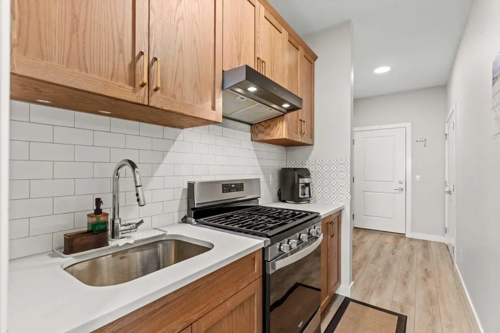 283 Belvedere Drive SE Calgary AB T2A7M5