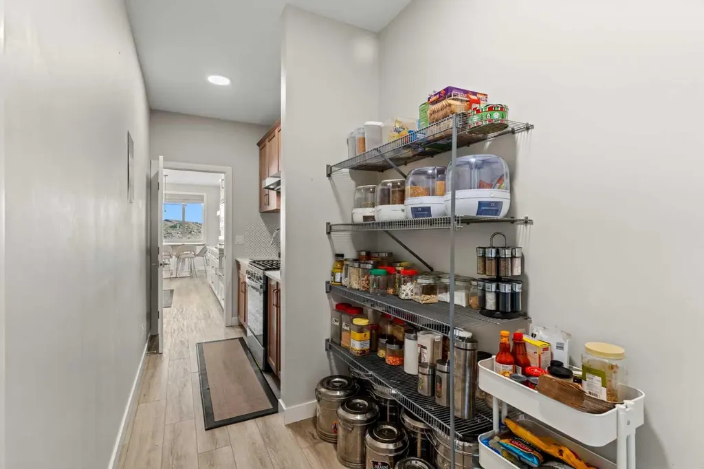 283 Belvedere Drive SE Calgary AB T2A7M5
