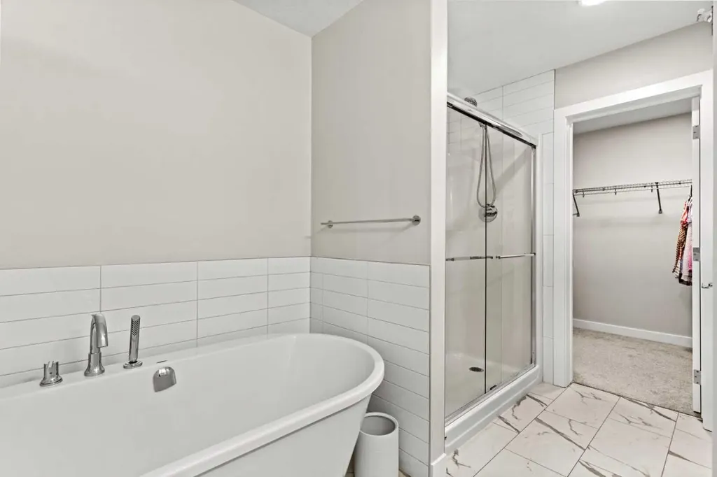 283 Belvedere Drive SE Calgary AB T2A7M5