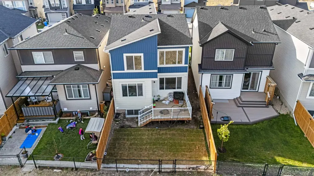 283 Belvedere Drive SE Calgary AB T2A7M5