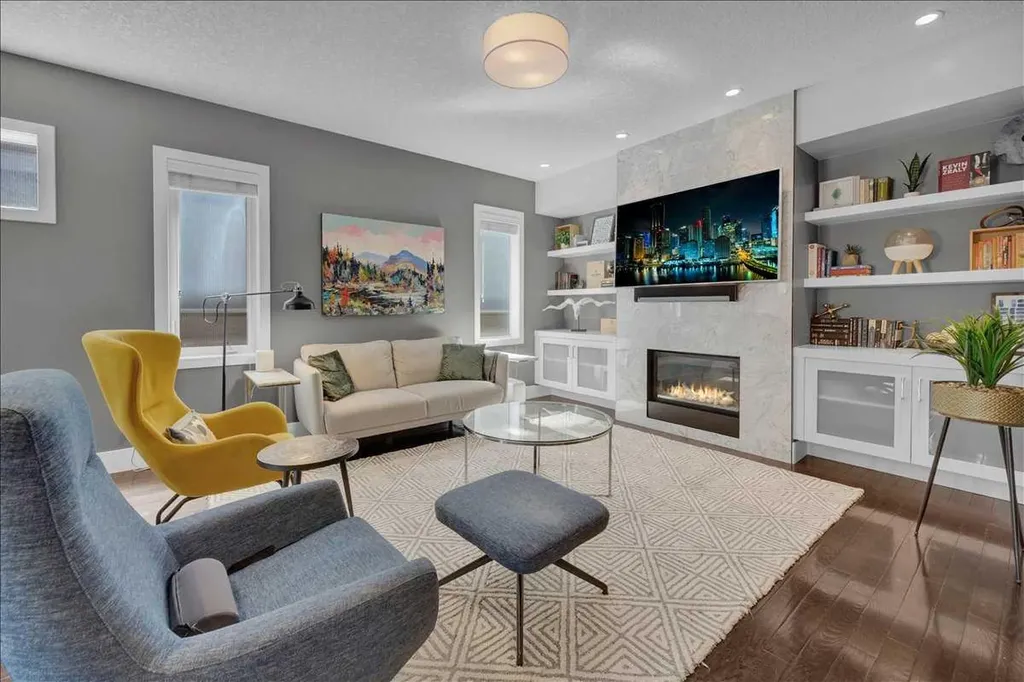 3712 16 Street SW Calgary AB T2T 4H2