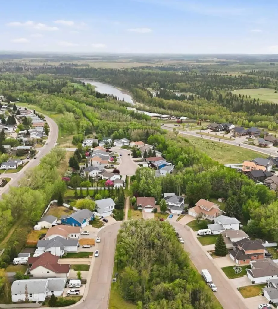 18 Osmond Close Red Deer AB T4N 6Y1