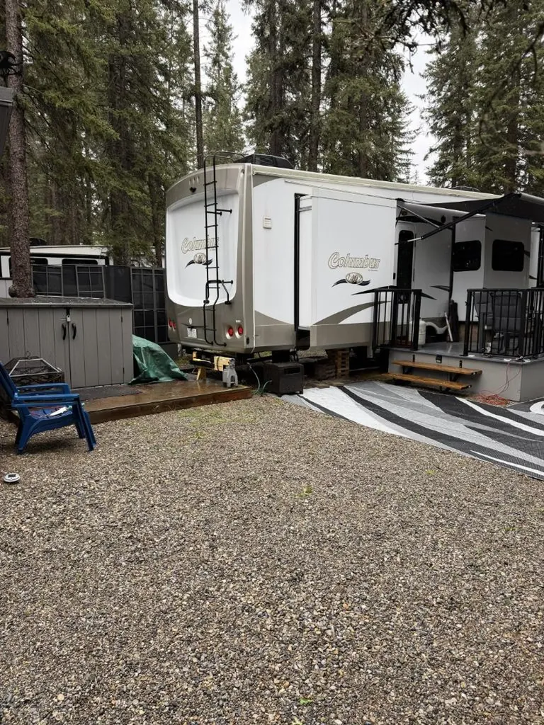 11 Timber Alley NW Rural Mountain View County AB T0M 1X0