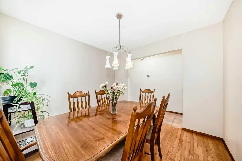 232 Macewan Ridge Close NW Calgary AB T3K 3A7