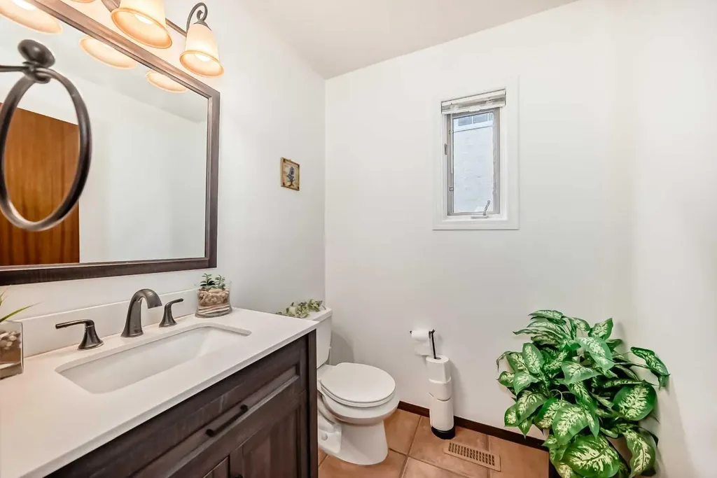 232 Macewan Ridge Close NW Calgary AB T3K 3A7