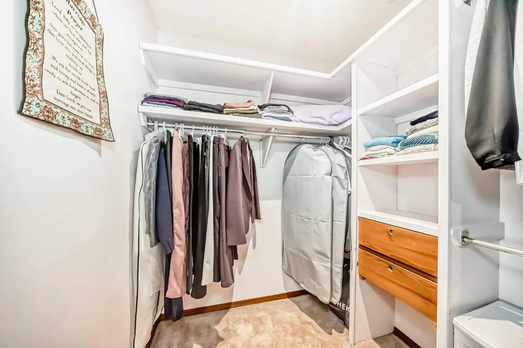 232 Macewan Ridge Close NW Calgary AB T3K 3A7