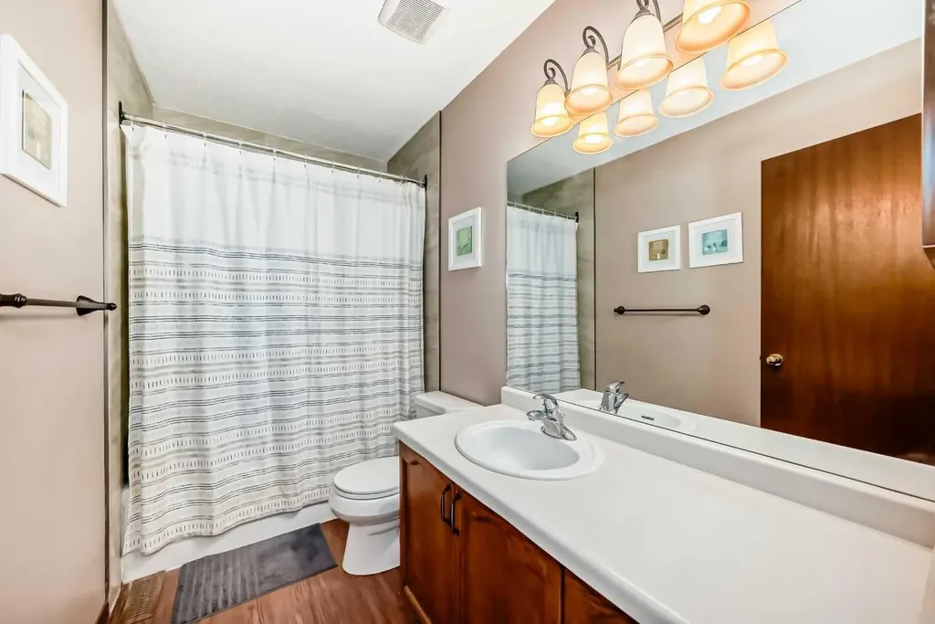 232 Macewan Ridge Close NW Calgary AB T3K 3A7