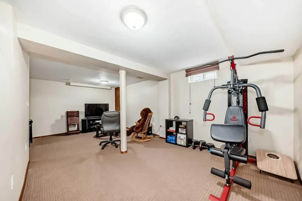 232 Macewan Ridge Close NW Calgary AB T3K 3A7
