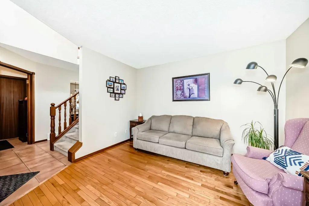 232 Macewan Ridge Close NW Calgary AB T3K 3A7