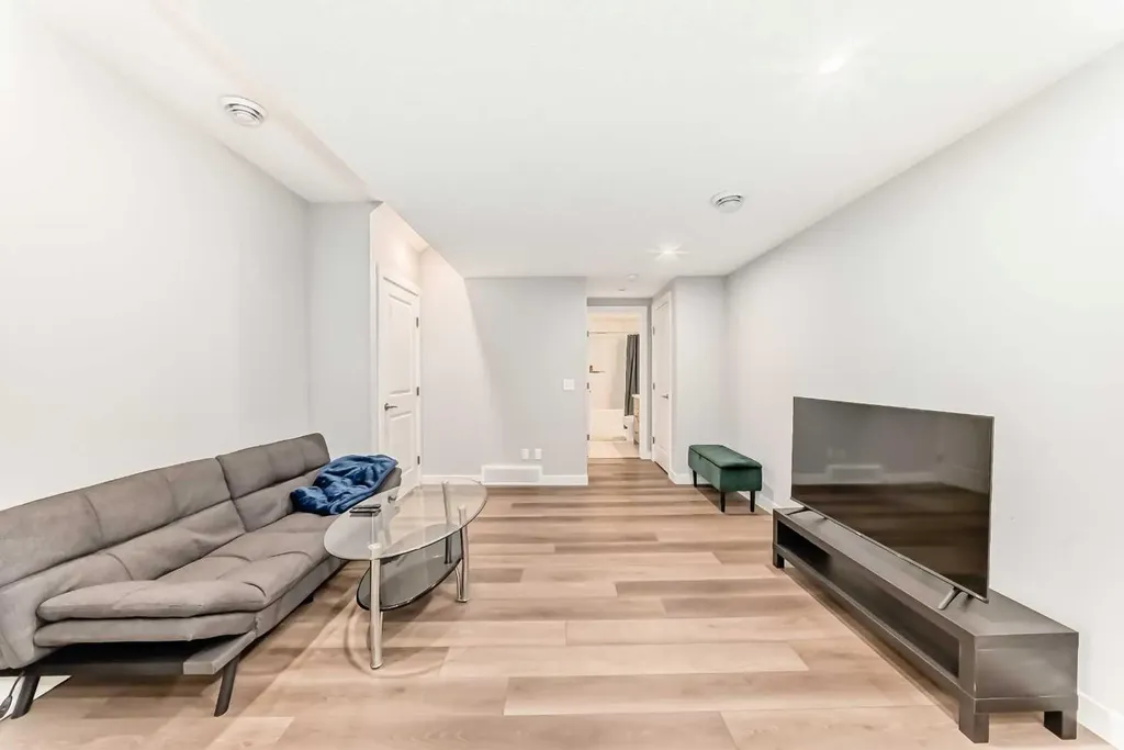 20893 Main Street SE Calgary AB T3M 3M1